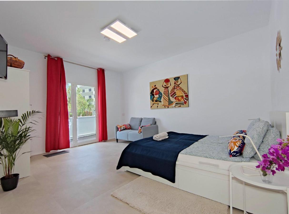 Apartments Fantastico Puerto De La Cruz With Balcony, Terrace, Air Conditioning And Free Parking, Ideal For Couples And Solo Travelers Exteriör bild