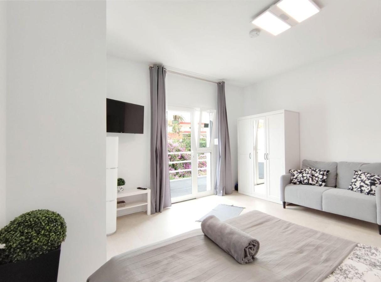 Apartments Fantastico Puerto De La Cruz With Balcony, Terrace, Air Conditioning And Free Parking, Ideal For Couples And Solo Travelers Exteriör bild